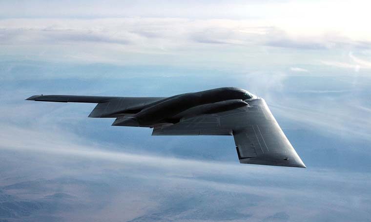 B-2 ステルス戦略爆撃機