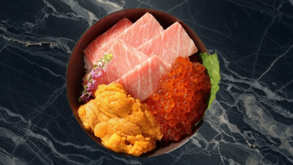 まぐろ丼