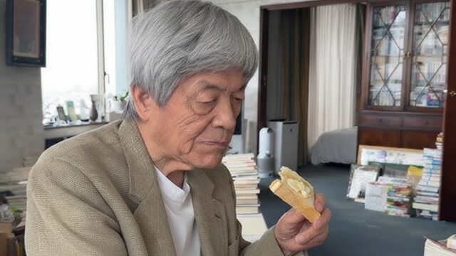 朝食