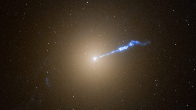 M87銀河から吹き出すジェット